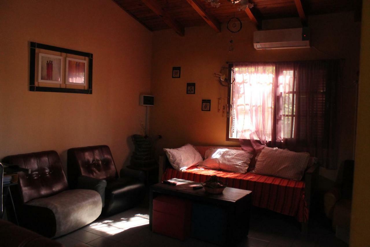 סן רפאל Hostel Rogupani מראה חיצוני תמונה